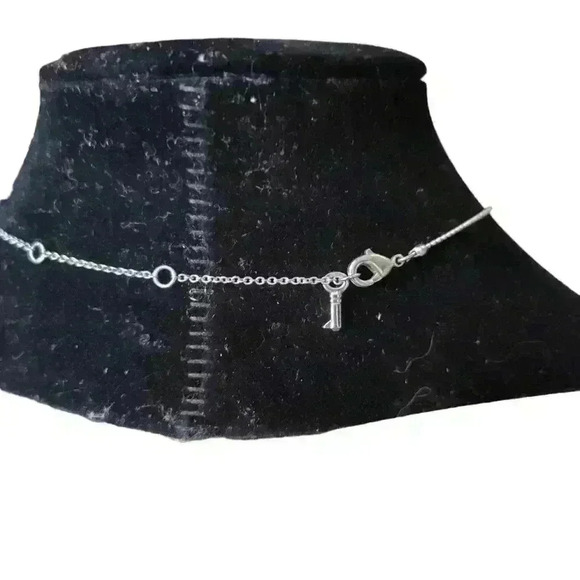 Keep collective howlite sliver calming necklace - Picture 2 of 2